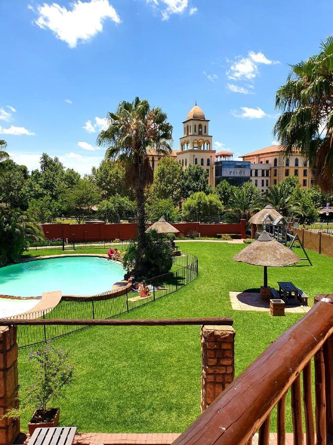 Merry Monte Casino Lodge House In Fourways Sandton Luaran gambar